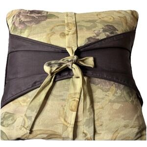 Croscill Decorative Pillow Purple Rose 16" Floral Flaw Pic 2 Bed Chair